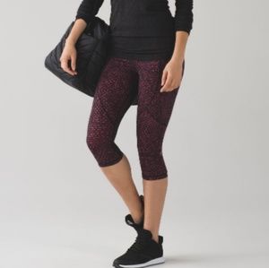 Lululemon Outrun 17"Crop